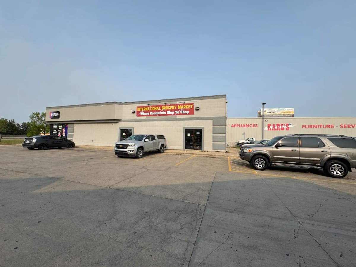 International Grocery Market Store Front